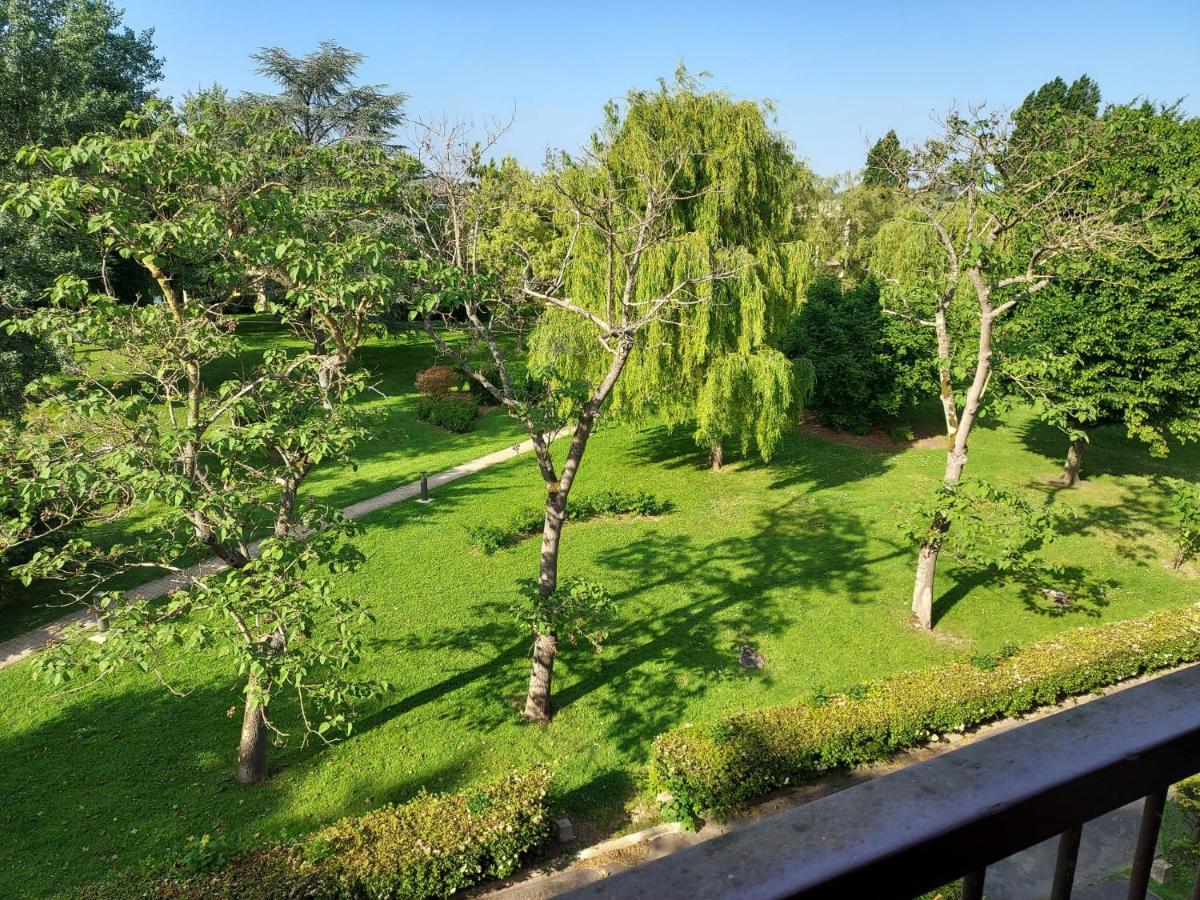 Les Jardins D'Atilly Villecresnes Ngoại thất bức ảnh